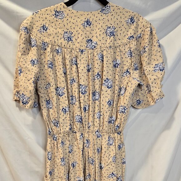 Vintage S.L. Petites Romper Size 12 Beige With Blue Flowers Pockets - Picture 12 of 12